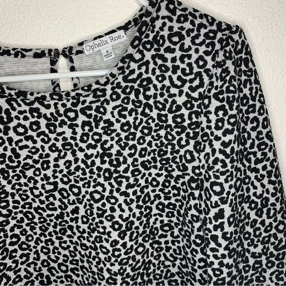 Ophelia Roe Animal Print Top - Picture 2 of 4